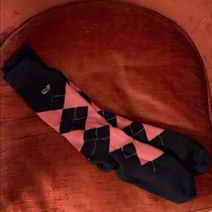 Vineyard Vines Pink and Navy Socks